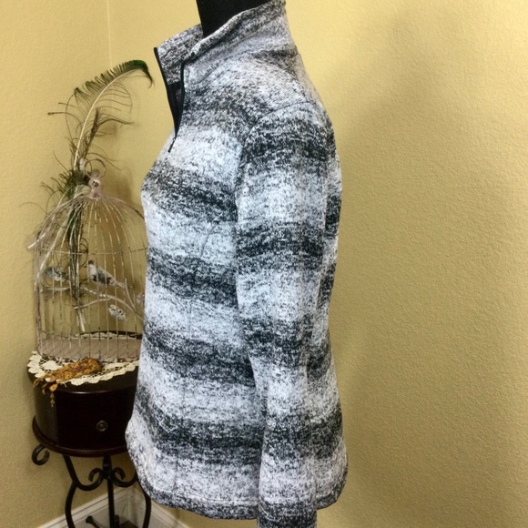 Lands End Sweater - Picture 3 of 5
